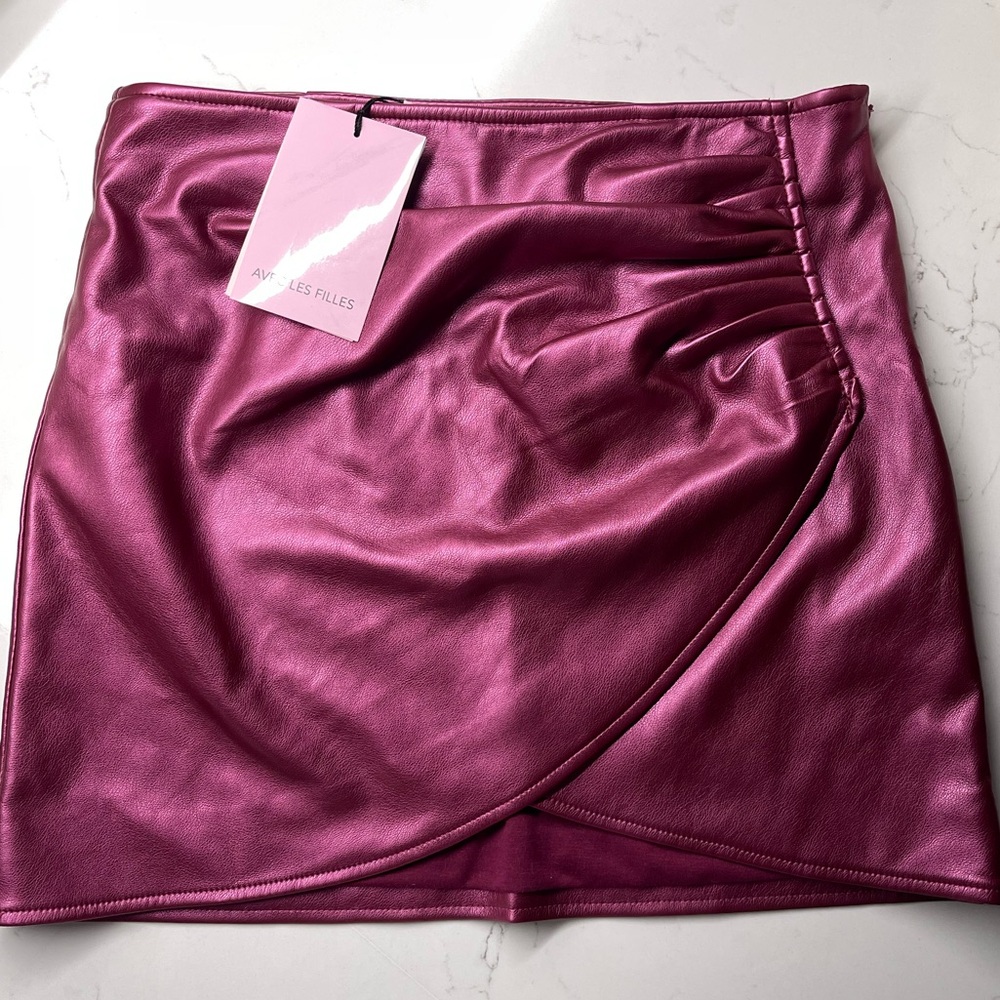 Vintage leather mini skirt
